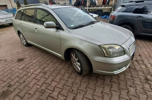 Uszczelka Wnęki Drzwi Lewy Tył Toyota Avensis T25 03- Kombi