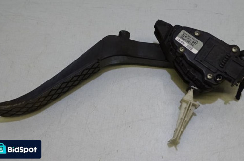 POTENCJOMETR GAZU VOLKSWAGEN TOUAREG 2.5TDI