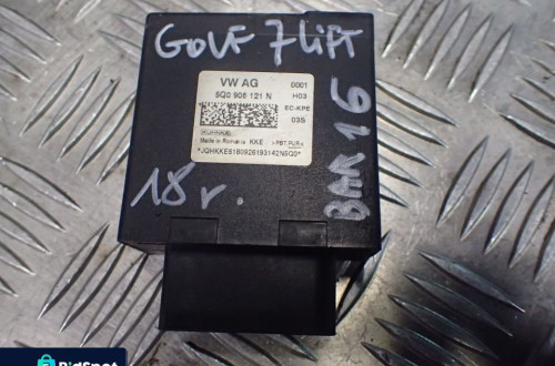 MODUŁ STEROWNIK POMPY PALIWA VW GOLF 7 LIFT 5Q0906121N