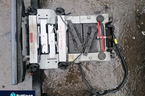 OPEL CORSA D 09r BAGAŻNIK UCHWYT NA ROWERY