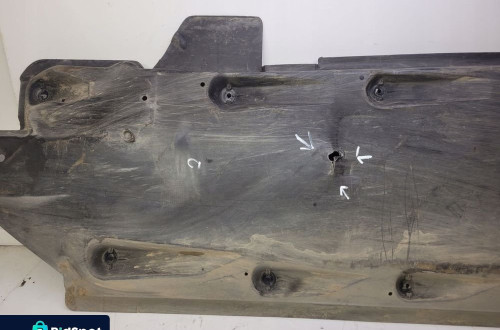 OSŁONA PŁYTA PODWOZIA PRAWA AUDI A1 VW 6R0825202