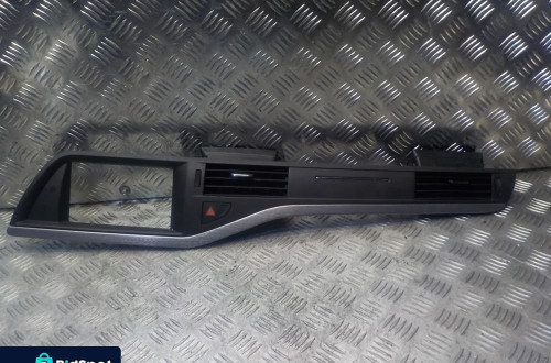 CITROEN C5 III X7 RAMKA WYŚWIETLACZA NAWIGACJI