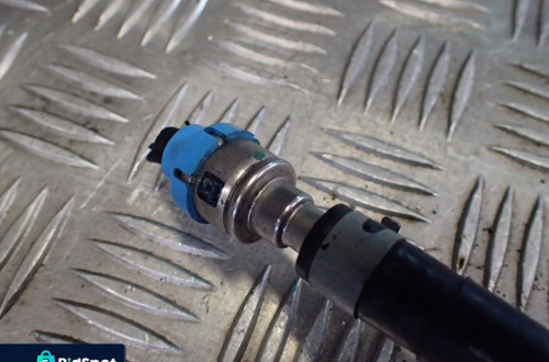 VW węże przewody paliwa 5Q0127242B 5Q0130295 RADOM