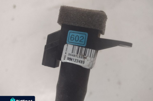 L200 CZUJNIK SENSOR TEMPERATURY MN123489