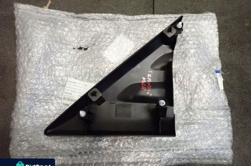 Trójkąt osłona lusterka prawa FORD TRANSIT MK8 2013- BK31-V16004-AE