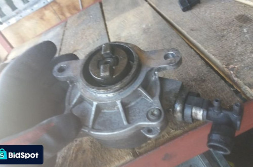 RENAULT LAGUNA II 2.2DCI VACUM POMPA 8200102535B