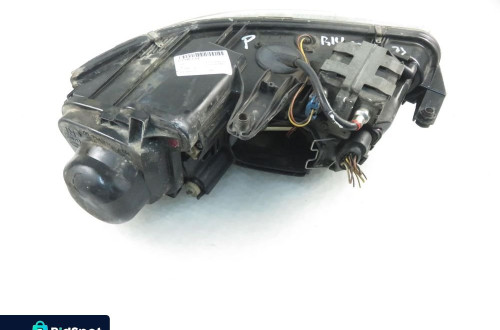 LAMPA PRAWA PRZEDNIA VW PASSAT B5 FL