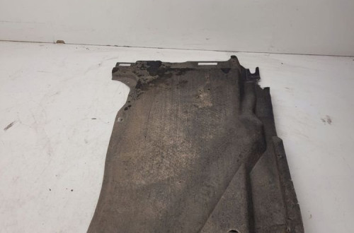 OSŁONA PODWOZIA LEWY TYŁ AUDI A6 C7 4G0825215E
