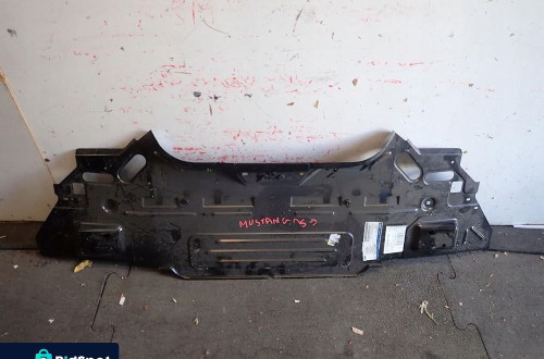 Pas tylny FORD MUSTANG VI 2015- FR3Z-6340320-C