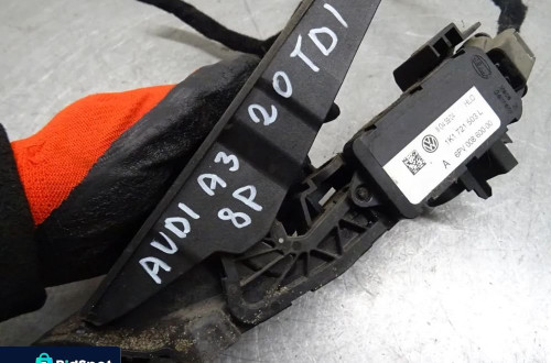 AUDI A3 8P LIFT 08-13 2.0TFSI POTENCJOMETR PEDAŁ GAZU 1K1721503L