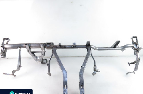 RAMA STELARZ DESKI BMW 2 F45