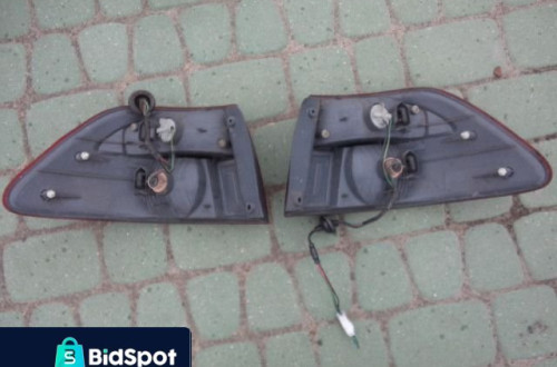lampa tył  prawa mazda 626 5D 00-02
