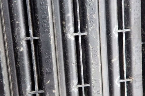BMW X1 F48 KIEROWNICA WLOT POWIETRZA