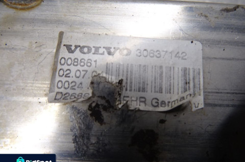 VOLVO XC90 I 02-06 2.4D CHŁODNICZKA SPALIN EGR 30637142