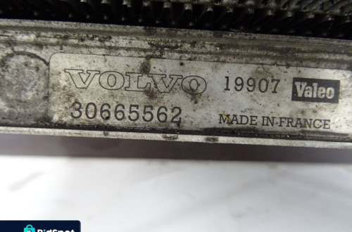 VOLVO XC90 02-06 2.4D CHŁODNICA CHŁODNICE KOMPLET