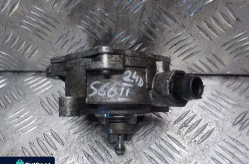 VOLVO S60 II 2.4 D POMPA VACUM 31375107