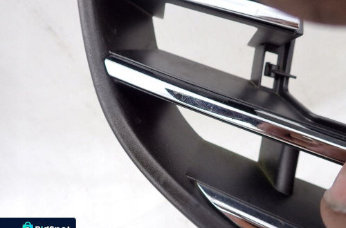 VOLVO XC60 LIFT 13-17 GRILL ATRAPA CHŁODNICY