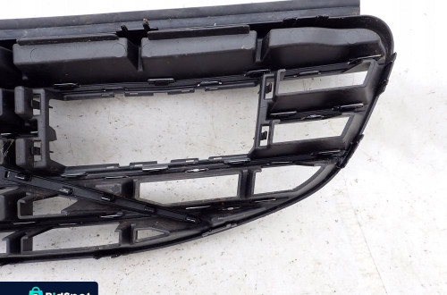 VOLVO XC60 LIFT 13-17 GRILL ATRAPA CHŁODNICY