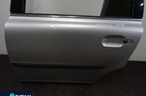 VOLVO XC90 I 02-06 2.4D DRZWI LEWE LEWY TYŁ 426-26