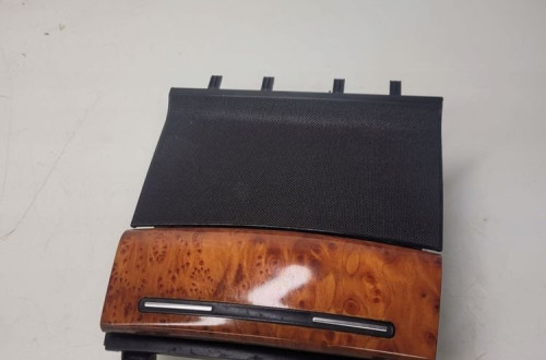 POPIELNICZKA PRZÓD AUDI A3 8P LIFT 8P0857951