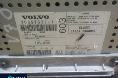VOLVO S60 V70 S80 XC70 RADIO CD