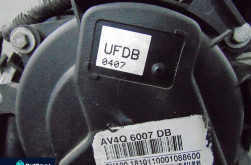 SILNIK KOMPLETNY C-MAX MK2 (10-15) 2.0 TDCI 140KM UFDB POWERSHIFT 127TYŚ