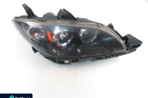 LAMPA PRAWA PRZEDNIA MAZDA 3