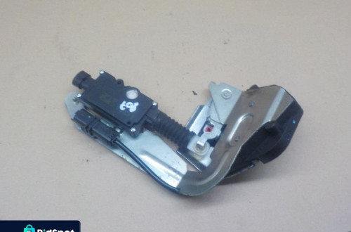 PEUGEOT 807 ZAMEK KLAPY PZ08B01Y