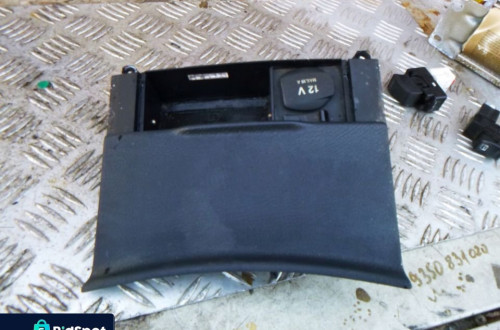 MERCEDES W221 POPIELNICZKA A2216801652