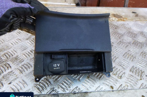 MERCEDES W221 POPIELNICZKA A2216801652