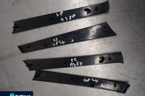 AUDI A3 8P LIFT 08-13 2.0TFSI LISTWA DEKOR BOCZKA DRZWI S-LINE PRAWY LEWY TYŁ