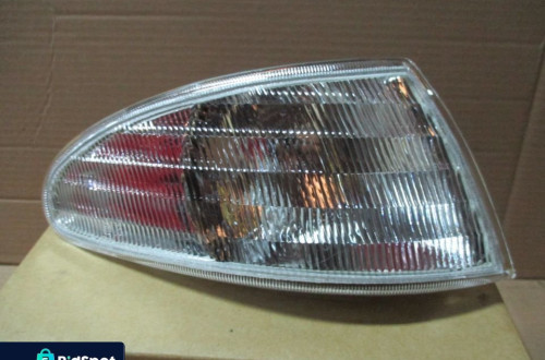 MIGACZ PRAWY FORD MONDEO 93-96