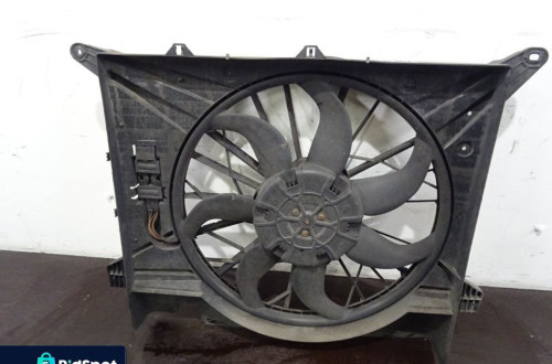 VOLVO XC90 02-06 2.4D WENTYLATOR CHŁODNICY WIATRAK 3137229010