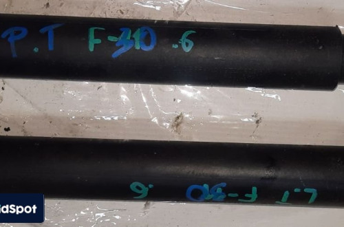 BMW 3 F30 11-18 SIŁOWNIKI KLAPY ELEKTRYCZNE