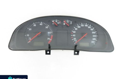 LICZNIK VW PASSAT B5 1.8 20V 3B0919930P