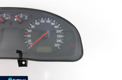 LICZNIK VW PASSAT B5 1.8 20V 3B0919930P