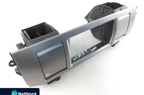 KRATKA NAWIEWU ŚRODEK JAGUAR XF I (X250) 8X2319K617AH 8X2319K617BH