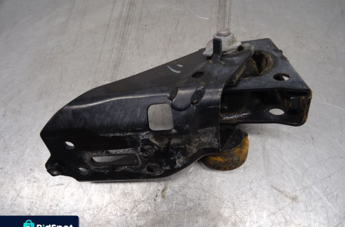 TOYOTA VERSO 09-12 2.2 D-CAT ŁAPA SKRZYNI BIEGÓW