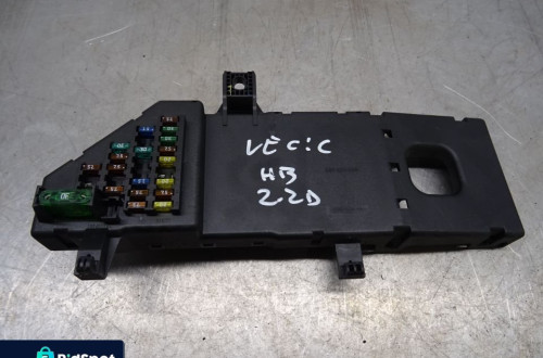 OPEL VECTRA C GTS 02-05 HB 5D SKRZYNKA BEZPIECZNIKÓW MODUŁ 460023260 / 24443147AB