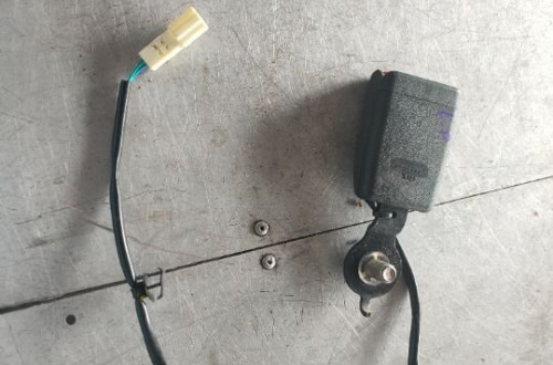 MITSUBISHI L200 V FULLBACK 15- WPINKA ZAPINKA PASA