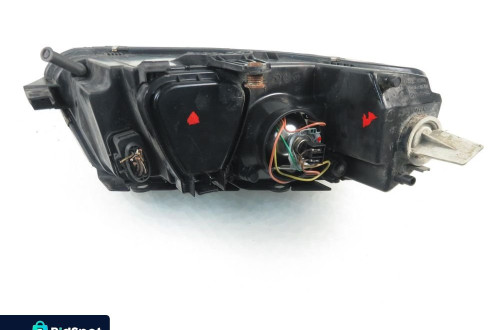 LAMPA LEWA PRZEDNIA VW PASSAT B5 FL