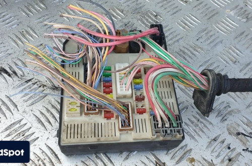 renault laguna iii skrzynka modul usm 284b60012r