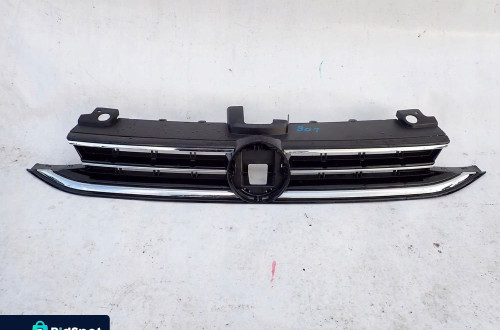 VW GOLF SPORTSVAN LIFT 18-20 GRILL ATRAPA