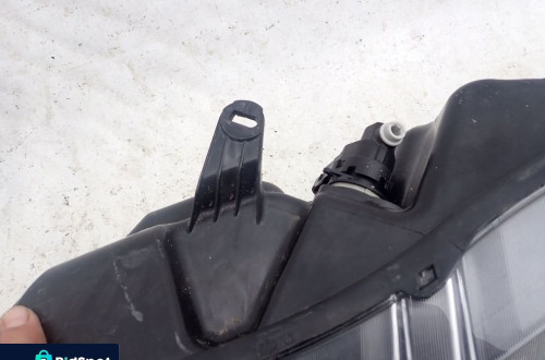 NISSAN QASHQAI II LIFT LAMPA LEWA PRZÓD FULL LED
