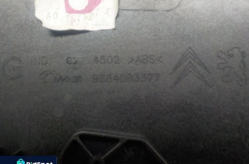 CITROEN C5 IIIOSŁONA SŁUPKA LEWA  9684083377