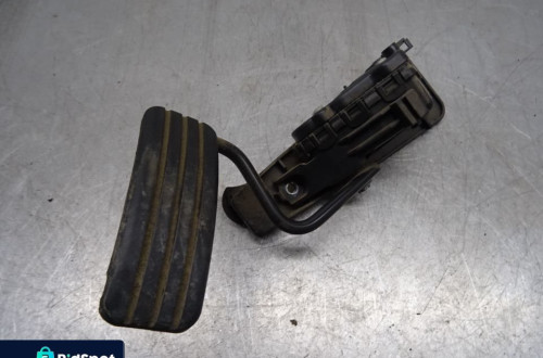 RENAULT ESPACE 4 IV LIFT 06-14 POTENCJOMETR PEDAŁ GAZU 8200700390