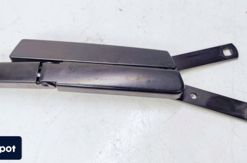 RAMIĘ WYCIERACZKI LEWE AUDI Q7 4L 4L2955407B UK