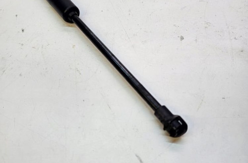 SIŁOWNIK TELESKOP MASKI AUDI A4 B9 A5 8W0823359B