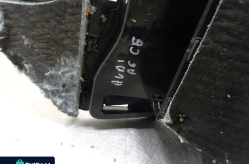 AUDI A6 C6 04-07 2.0TDI SCHOWEK PASAŻERA 4F1857035BB