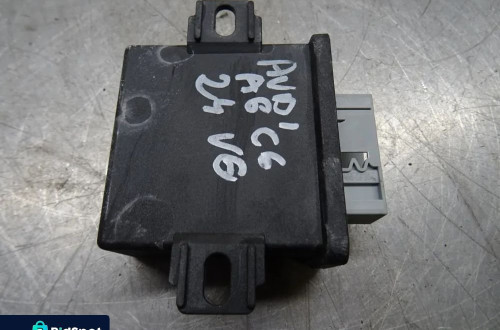 AUDI A6 C6 04-07 2.0TDI MODUŁ STEROWNIK ŚWIATEŁ 8P0907357C